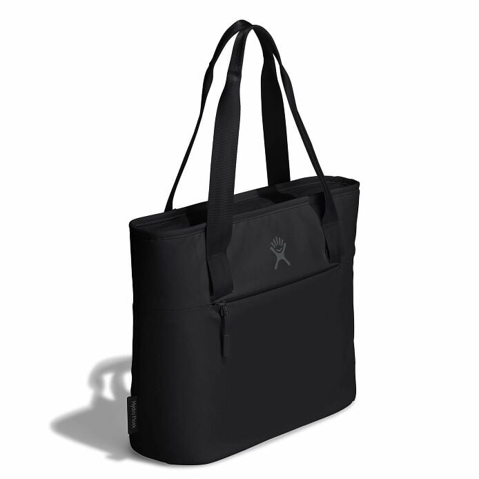 8-l-insulated-lunch-tote-h9 8l-tote-black-angled.jpg