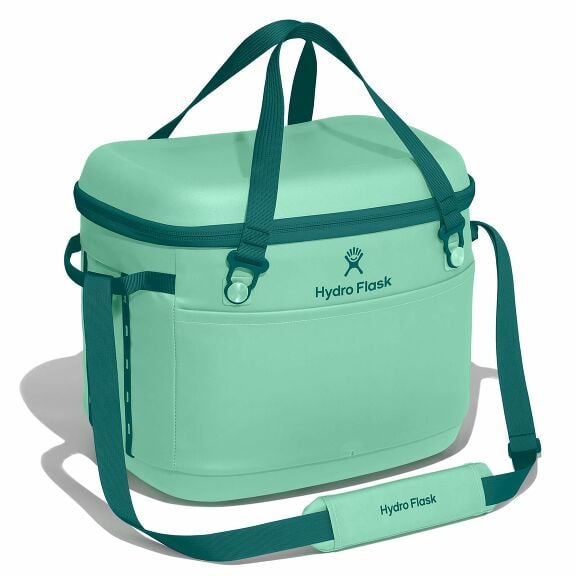 carryouttm-soft-cooler-30-l-t8 cpco344-carryout-cooler-30l-mermaid-green-angled_1.jpg
