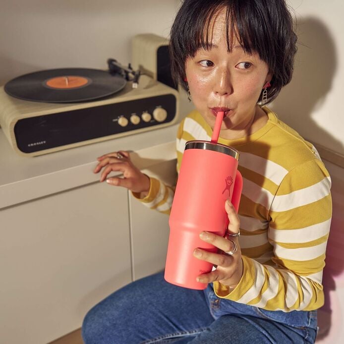 24-oz-travel-tumbler-x3 hf_s26_mcinnis_2487.jpg