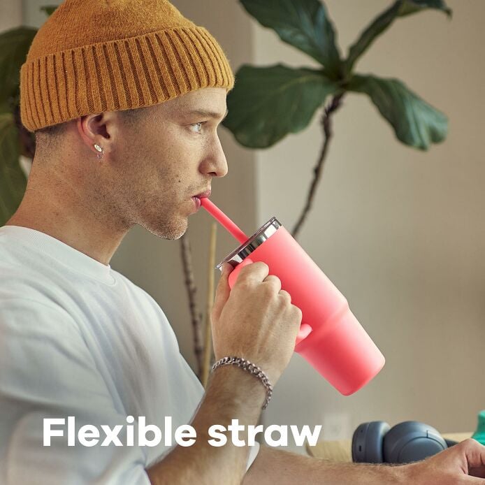 hydration-handledtm-bundle-m1 hf_s26_ttpscc_apdp_06.jpg