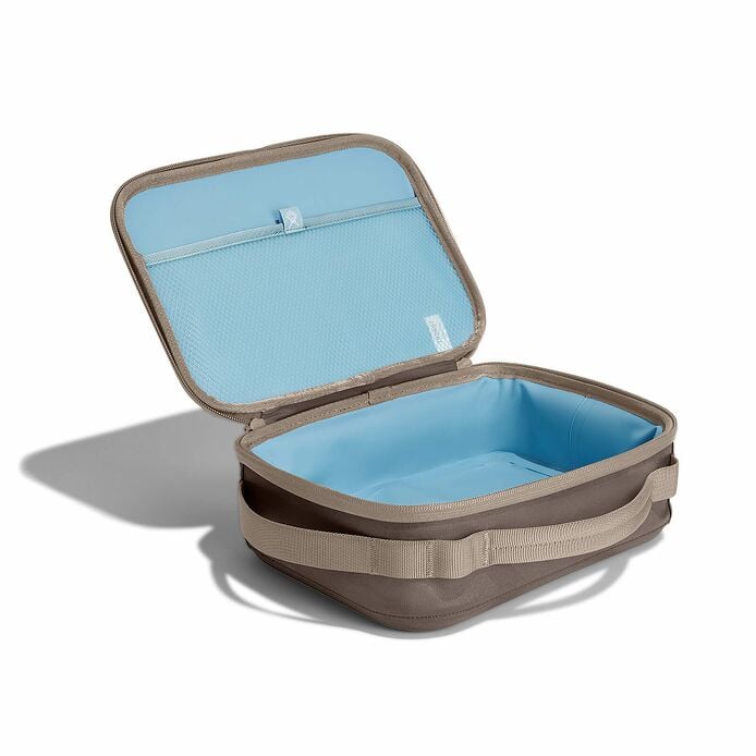 5-l-carry-outtm-lunch-box-x7 lbox217_5lcarryoutlunchbox_sandpiper_angled.jpg